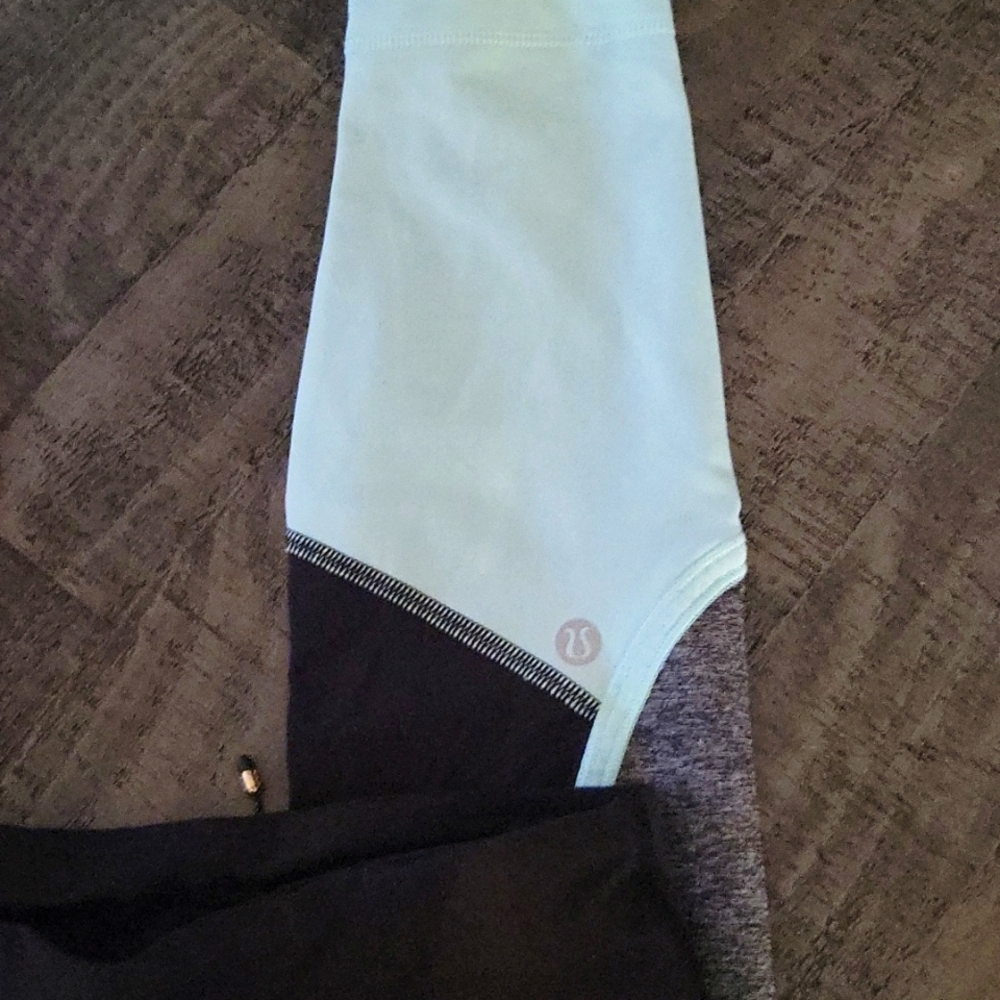 Lululemon Pedal to the Medal Leggings - Picture 8 of 9